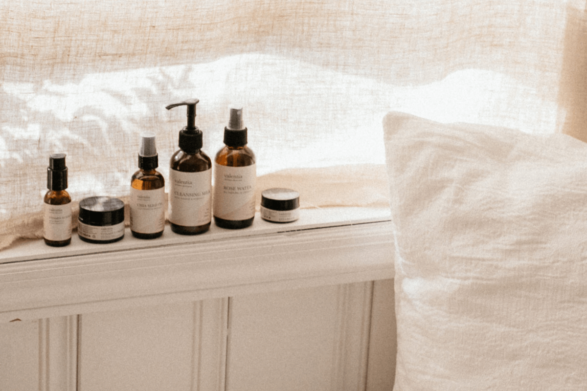 FAQ: In What Order Should I Apply My Skincare Products?