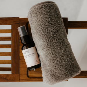 Vitamin E Serum - Squalane, Tamanu Oil + Raspberry Seed - Valentia Skincare