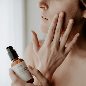 Hyaluronic Acid Serum - 5% HA, Prebiotic Peptides + Coconut Fruit Extract - Valentia Skincare